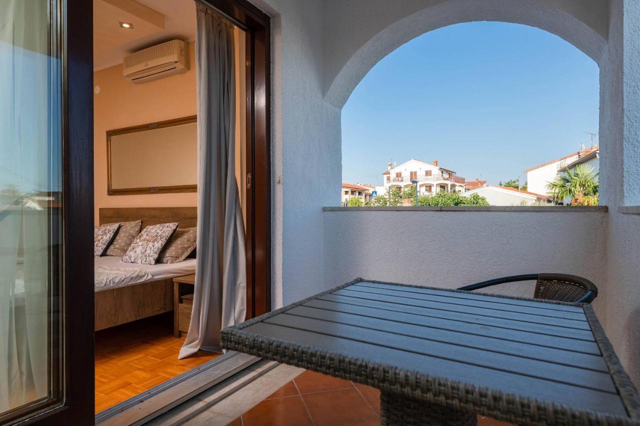 Villa Zorica Пореч Экстерьер фото